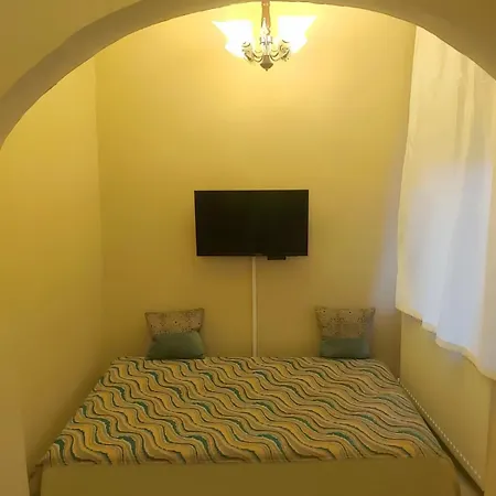 Antique Hotel 4*