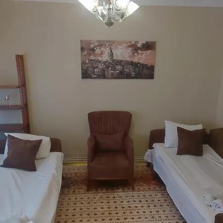 Antique Hotel